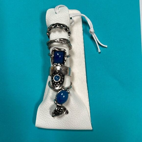 Free People Ring Set Silver Blue Stones 5 Rings - Picture 1 of 3